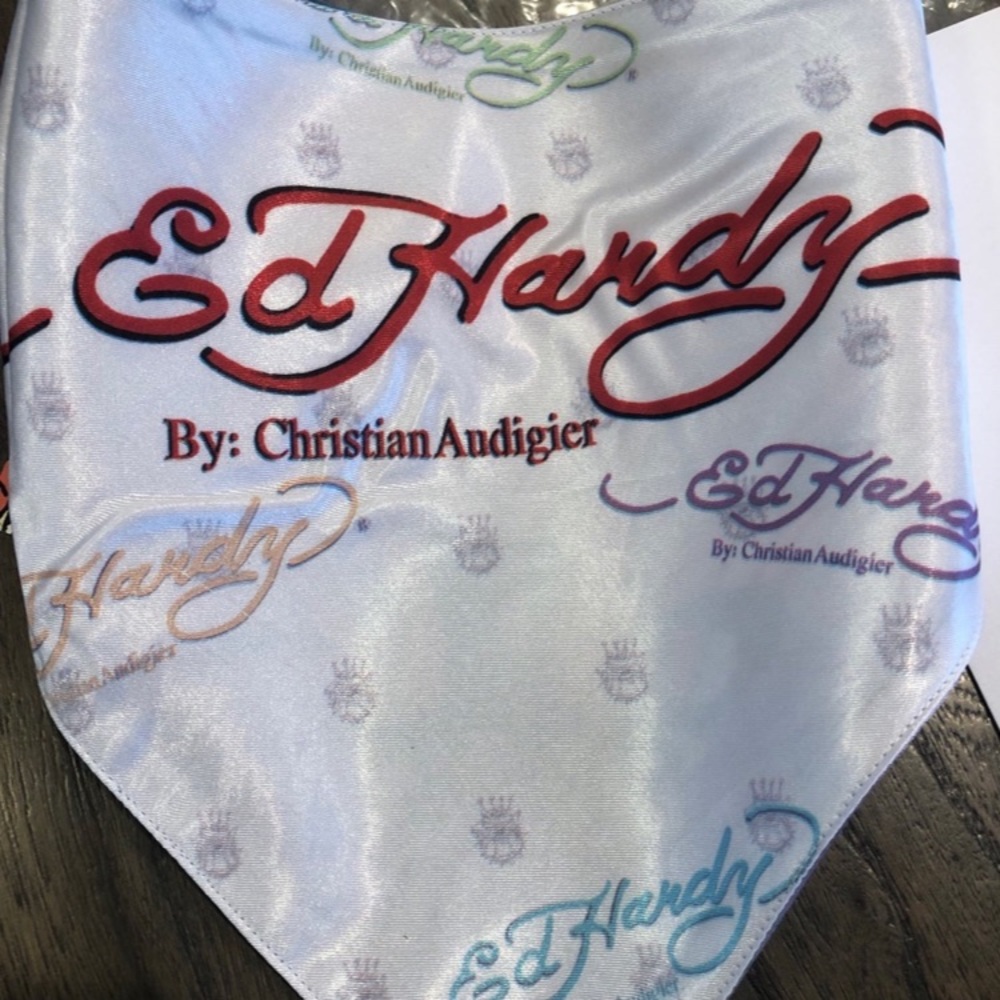 Ed Hardy by Christian Audigier Pet Bandana - Picture 4 of 4